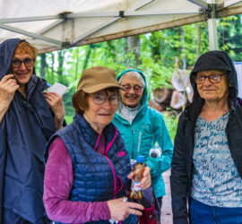Marche d'Orientation du 08 mai 2023 à Leimbach organisée par le Club Vosgien de Cernay. Les filles du CVC Photo:Yves Crozelon