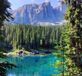 Les Dolomites Italiennes du 02 au 08 juillet 2023. Lac de Carezza Photo: Jean Brun